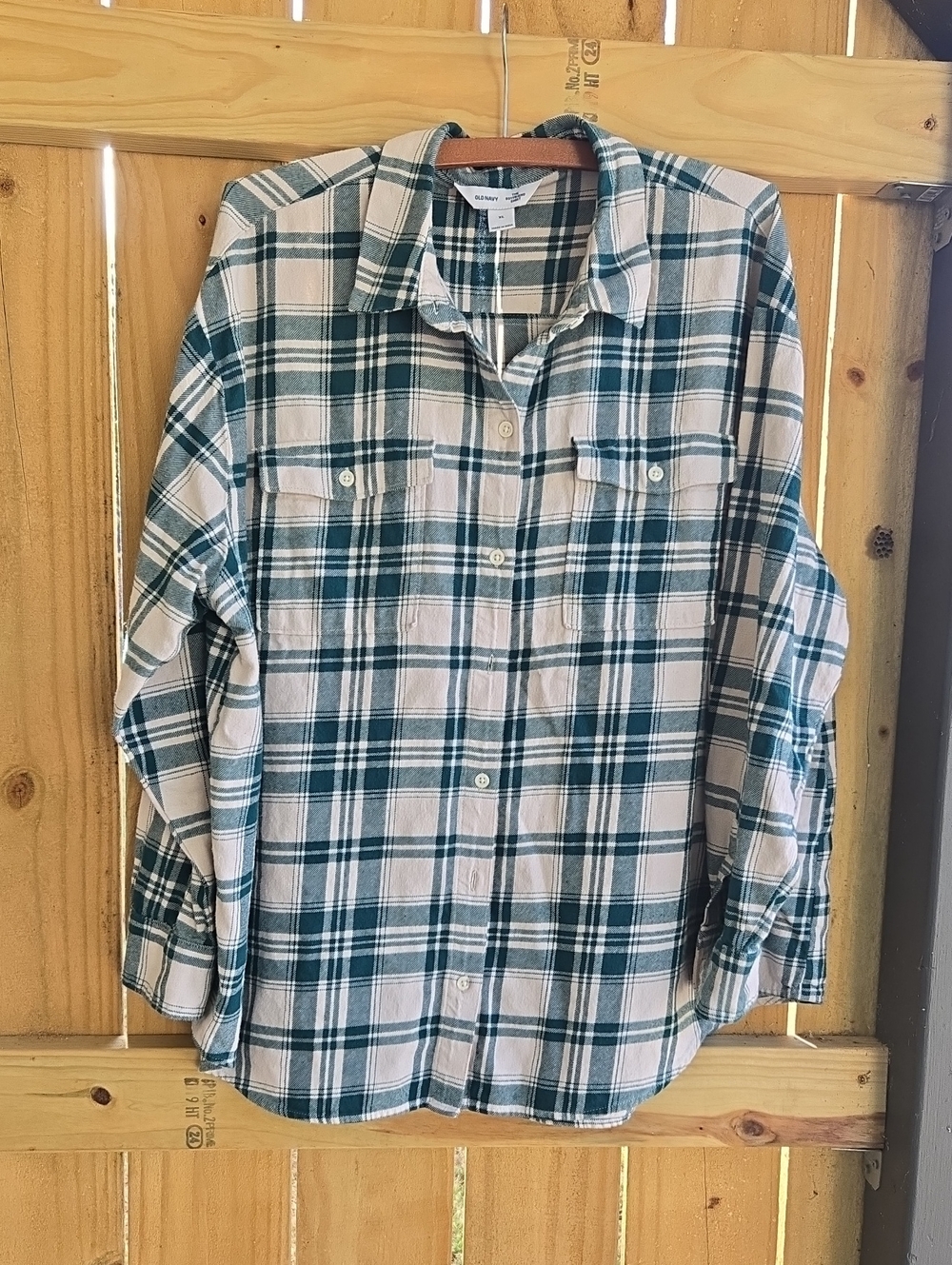 Old Navy Green and Cream Plaid Mens Button-Down Shirt XL